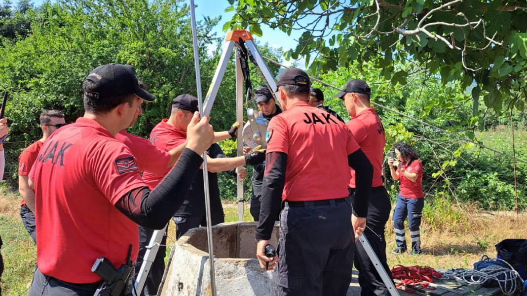 Korhan Berzeg'den bir aydır haber alınamıyor! 200 kilometrelik alanda tek bir iz yok 6